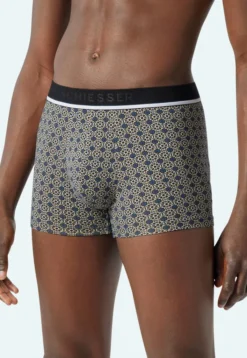 Schiesser 3er Pack 95/5 Organic Baumwolle Retro Short / Pant Sportlicher Logo-Webgummibund, Angenehm Weich Und Formstabil, Elastische Single-Jersey-Qualität -Günstiges Mode Wucht Geschäft 253da77d3795bc1e9fe5e244a2966fa2 1