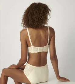 Triumph Amourette Charm N03 CREAMY DREAM 85B 18 Triumph Amourette Charm N03 CREAMY DREAM 85B -Günstiges Mode Wucht Geschäft 53c4c4528df628308e3f5eecc658d52c