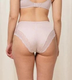 Triumph Ladyform Soft Maxi FRENCH LILAC 46 -Günstiges Mode Wucht Geschäft aa9b837f05c3adb6dddc85afe2aa19da